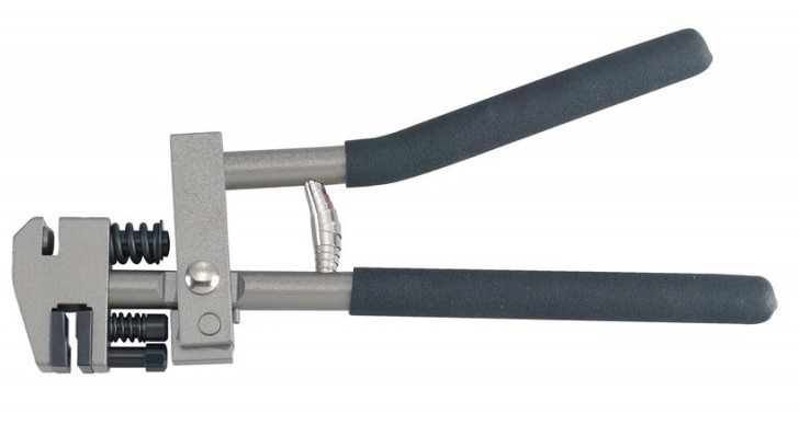 FORCE Alicate de abrir furos - 9M0106