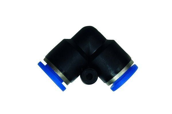 TRUCKTEC AUTOMOTIVE Pezzo di raccordo / Ripartitore, Tubazioni 83.34.004 83.34.004 Tubi radiatore AUDI TRUCKTEC AUTOMOTIVE costo