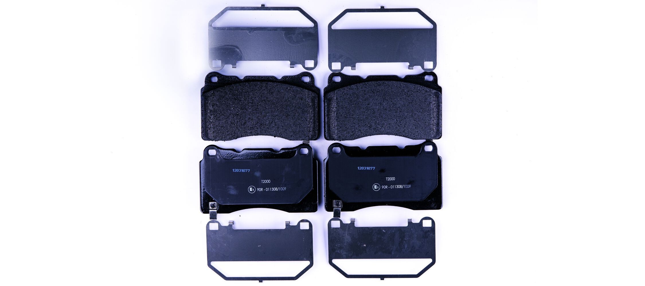 Remblokken HELLA 8DB 355 015-481 HELLA 8DB 355 015-481: Remblokset Cadillac ATS 2018