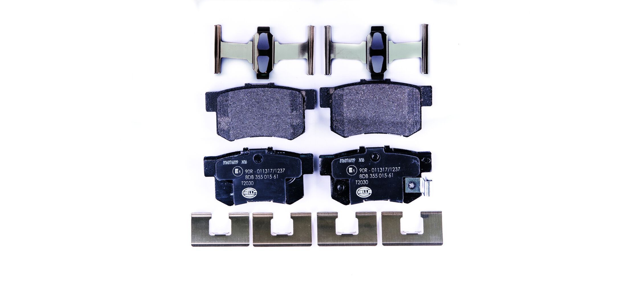 HELLA Plaquettes de frein 8DB 355 015-611 HELLA 8DB 355 015-611 Plaquettes de frein
