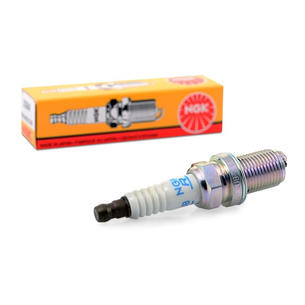 Bougie d'allumage NGK 3584 NGK 3584: Bougies d'allumage Audi A8 2003