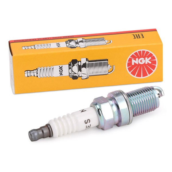 NGK Candela accensione 4930 Candela accensione NGK 4930 Impianto di accensione Mercedes W202