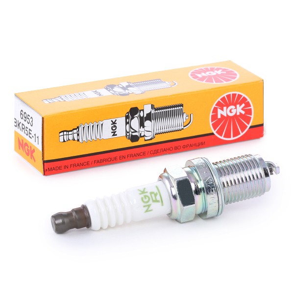 NGK Tändstift 6953 Byta Tändstift Mazda 3 bm kostnad NGK 6953