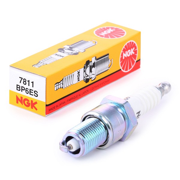 NGK Zündkerze 7811 NGK 7811 Zündkerze AUDI A5 B10 Avant (FU5) 2.0 TFSI quattro 204 PS 2025