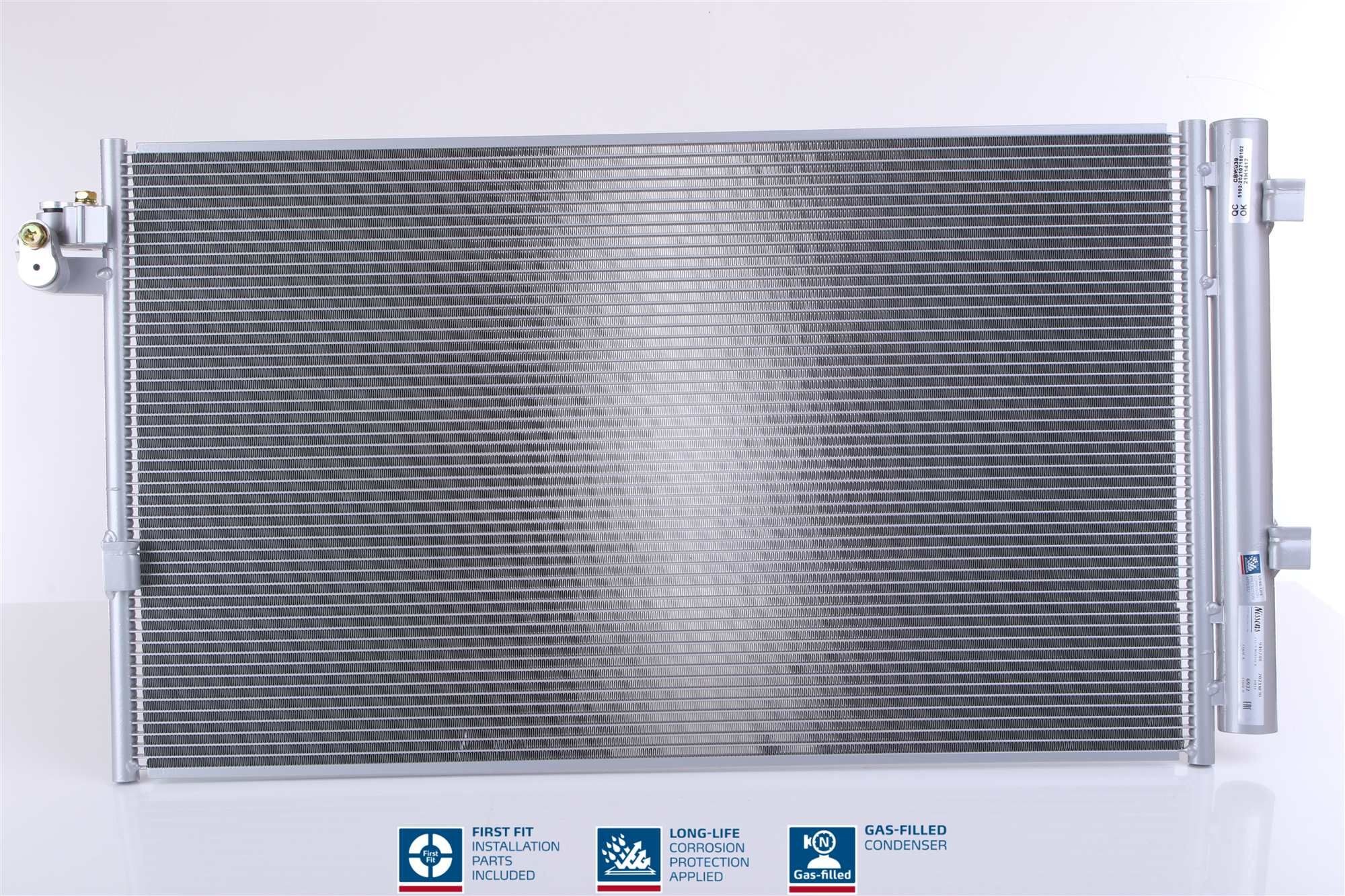 NISSENS Condensor voor airco 940748 Airconditioning BMW G31: Condensor voor airco NISSENS 940748