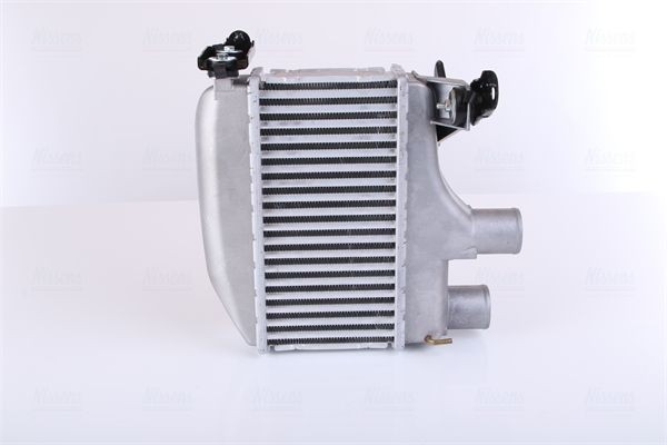 NISSENS Intercooler 96164 NISSENS 96164 Intercooler TOYOTA Land Cruiser 40 Pick-up (J40) 4.0 D (HJ47_P) 103 hk 1984