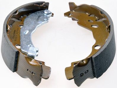 DENCKERMANN Bremsesko sett B120218 DENCKERMANN B120218 Trommelbremser Nissan Micra k13 billige