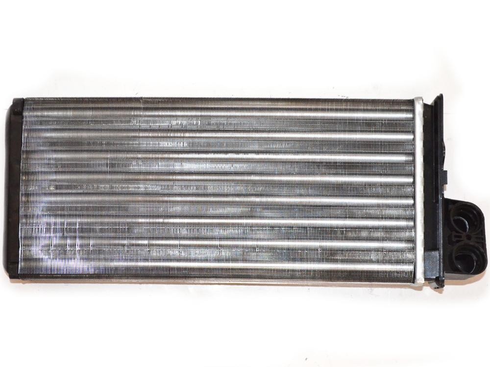 Kachelradiateur, interieurverwarming FAST FT55272 FAST FT55272: Voorverwarmer interieurverwarming Renault MASTER 2000