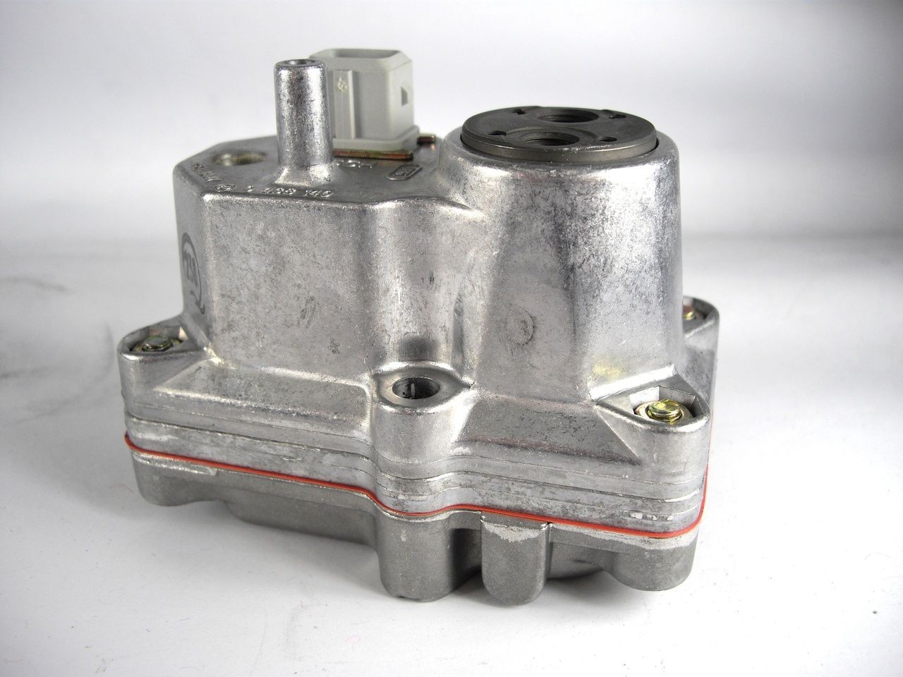 BOSCH Warmlaufregler 0 438 140 057 BOSCH 0 438 140 057 Warmlaufregler RENAULT 18 Kombi 1.6 111 PS 1985