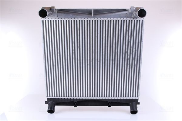 NISSENS Intercooler 961140 Radiateur de turbo NISSENS FREELANDER 961140 pas cher