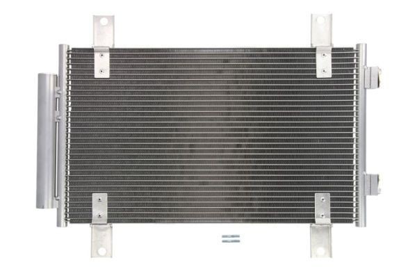 THERMOTEC Condensor voor airco KTT110538 KTT110538 Condensor THERMOTEC FIAT LINEA