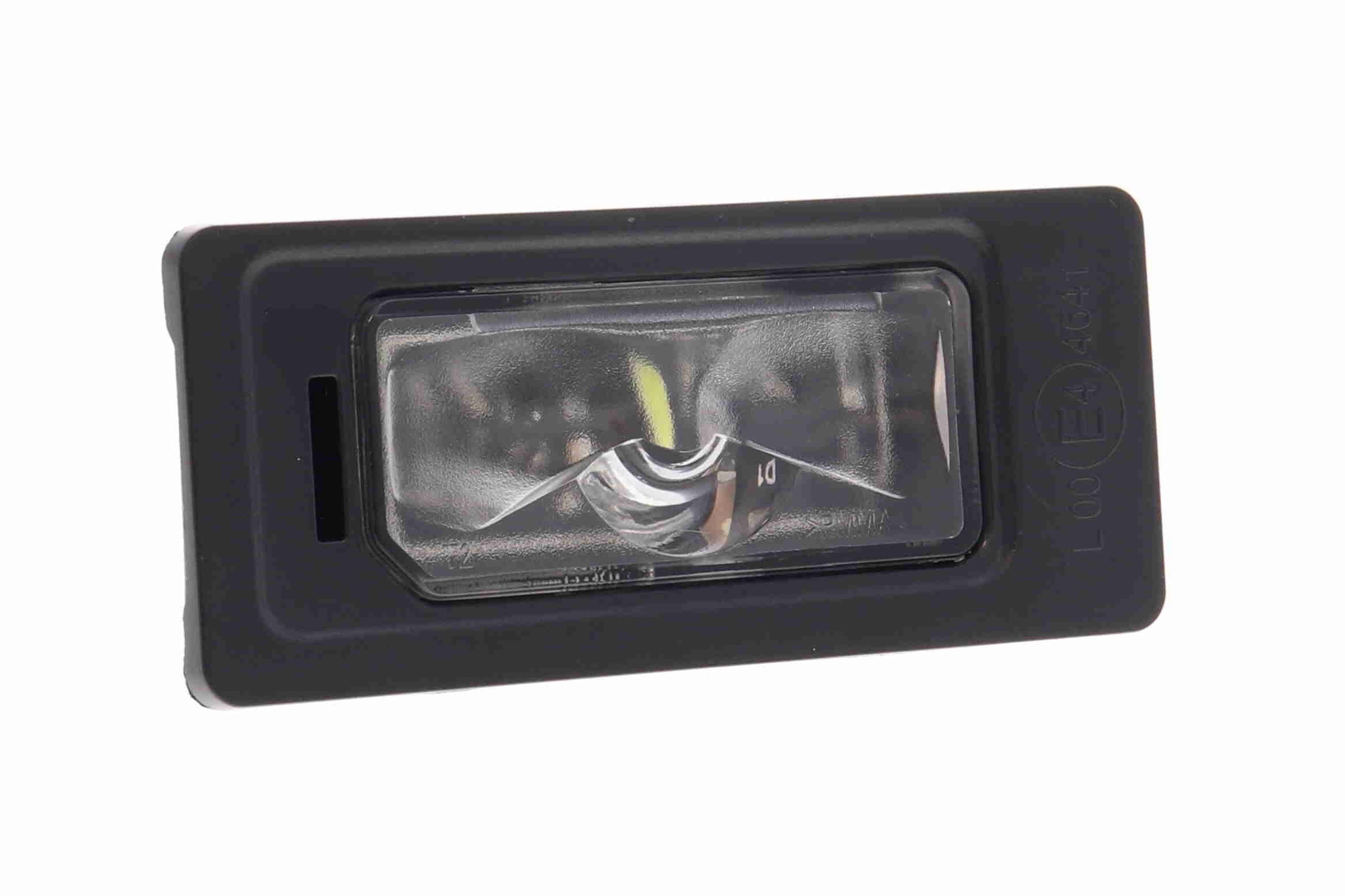 Luce targa VEMO V10-84-0139 VEMO V10-84-0139 Luci targa Volkswagen TOURAN 2019