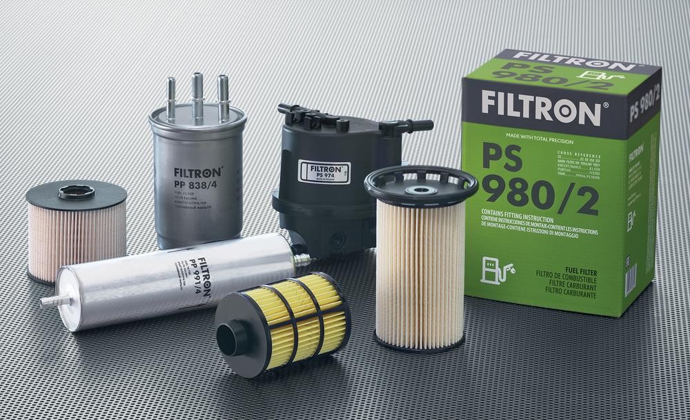 FILTRON Fuel filter PP 976/5 BMW 02 FILTRON fuel filter PP9765