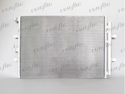 FRIGAIR Condensor voor airco 0805.3051 0805.3051 Condensor FORD TRANSIT COURIER FRIGAIR