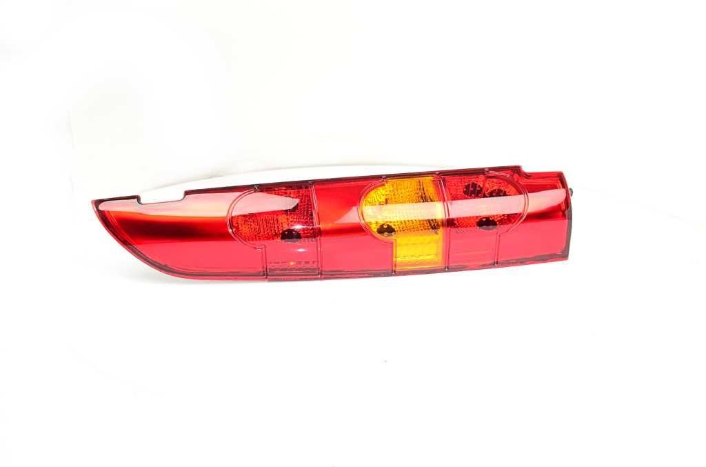 BSG Πίσω φως BSG 75-805-008 Πίσω φως RENAULT BSG BSG 75-805-008