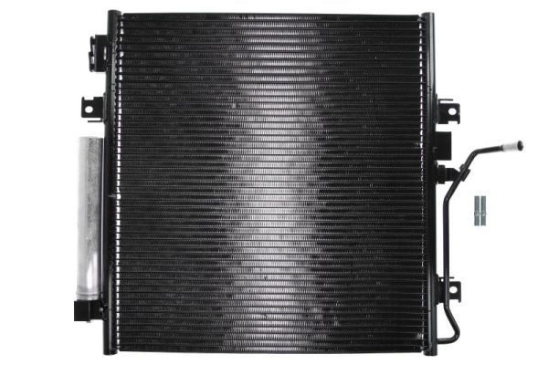 THERMOTEC Kondenzátor klimatizácie KTT110599 THERMOTEC KTT110599 Kondenzátor klimatizácie