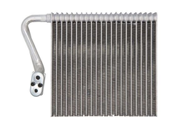 THERMOTEC Aurusti, kliimaseade KTT150041 Konditsioneeri aurusti THERMOTEC Hyundai i40 KTT150041