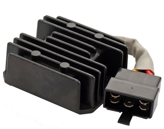 RMS Régulateur d'alternateur 24 603 0122 Régulateur d'alternateur RMS SPORTAGE 24 603 0122 pas cher