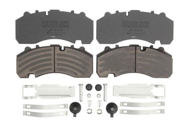 DANBLOCK Kit pastiglie freni DB 2916782 DB 2916782 Pastiglie freno sportive DANBLOCK Nissan