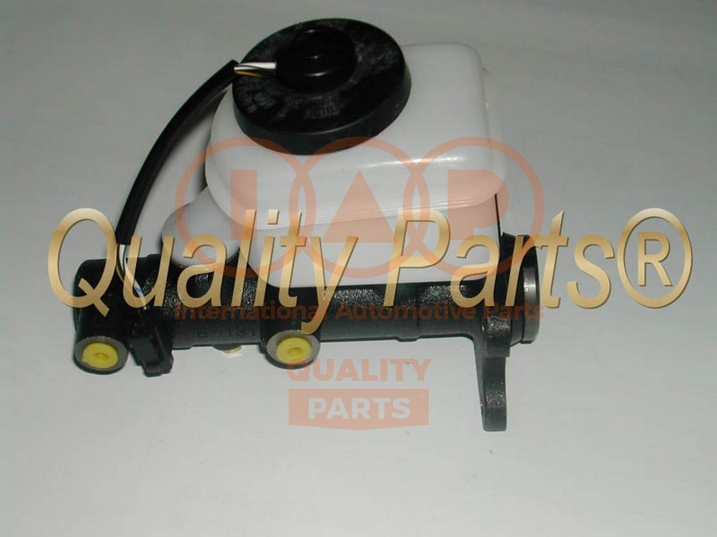 IAP QUALITY PARTS Maître-cylindre de frein 702-17062E Toyota RAV 4 Cylindre de frein IAP QUALITY PARTS 702-17062E
