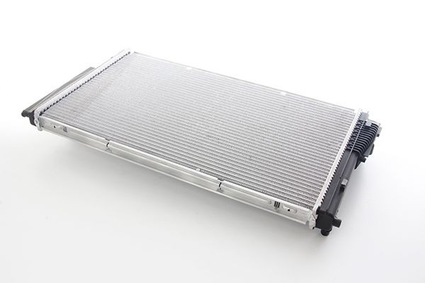 BSG Radiateur du moteur BSG 15-520-016 BSG 15-520-016 BSG Radiateur de refroidissement BMW pas cher
