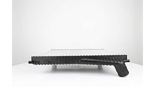 BSG Intercooler BSG 15-535-011 Intercooler LAND ROVER BSG BSG 15-535-011