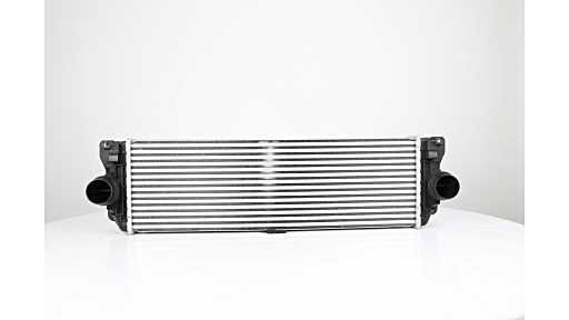 BSG Intercooler BSG 60-535-013 VW intercooler för turbo BSG BSG 60-535-013