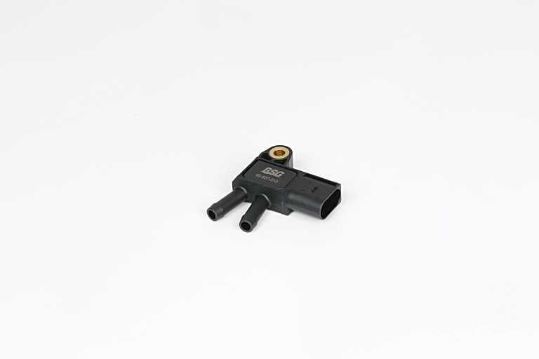 BSG Sensor, exhaust pressure BSG 60-837-013 VW SCIROCCO BSG exhaust pressure sensor BSG60837013