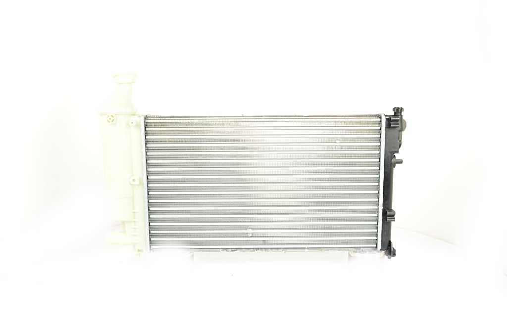 BSG Engine radiator BSG 70-520-021 PEUGEOT 407 BSG radiator BSG70520021
