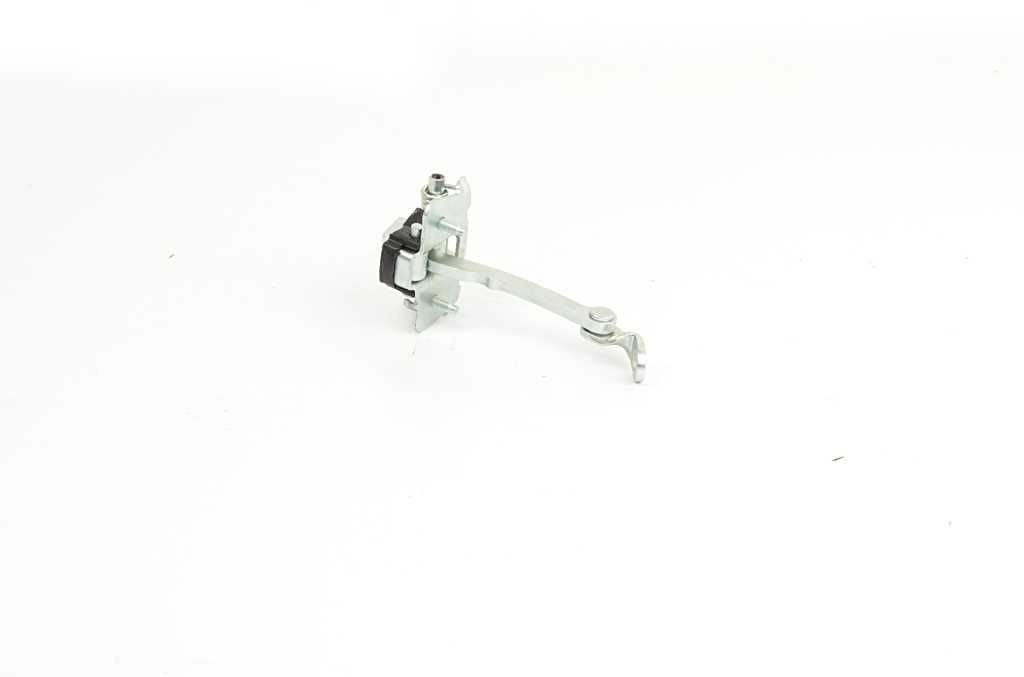 BSG Oven pidin BSG 75-975-002 BSG 75-975-002 BSG Ovi yksittäisosat RENAULT