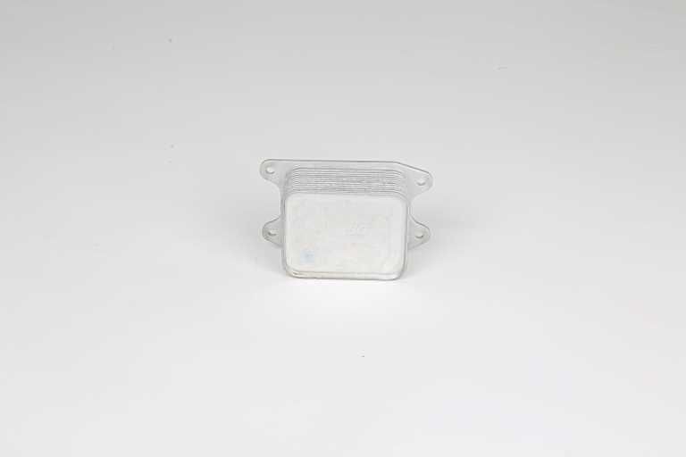 BSG Oliekoeler BSG 90-506-015 BSG 90-506-015 Oliekoeler BSG SKODA SUPERB