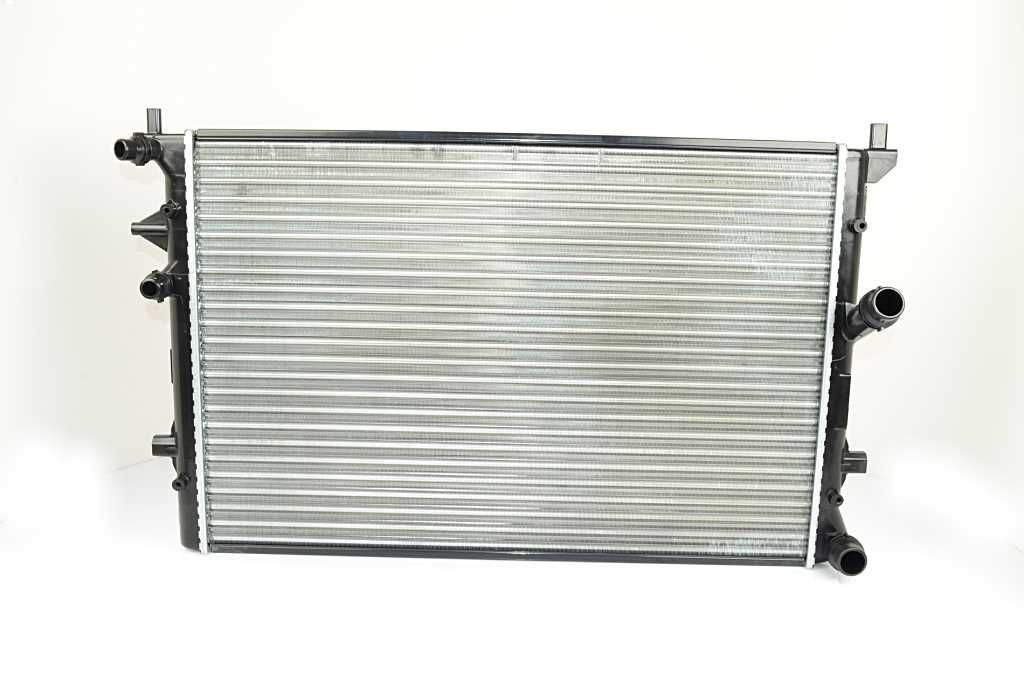 BSG Radiateur BSG 90-520-031 Audi Q5 Radiator BSG BSG 90-520-031