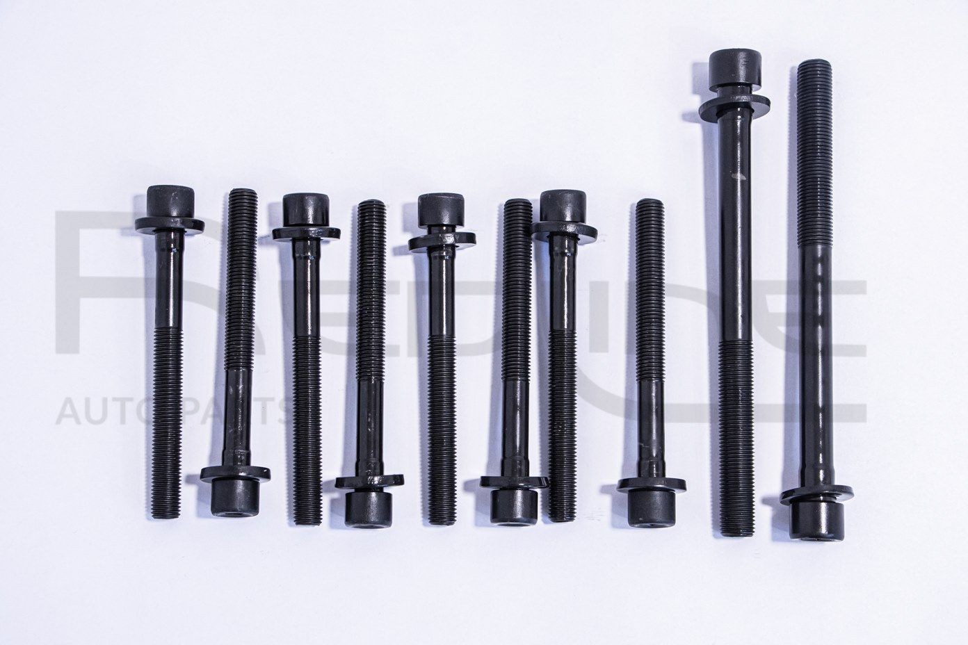 RED-LINE Syl.kannen pulttisarja 00HY008 00HY008 RED-LINE Kannen pultit Kia RIO hinta