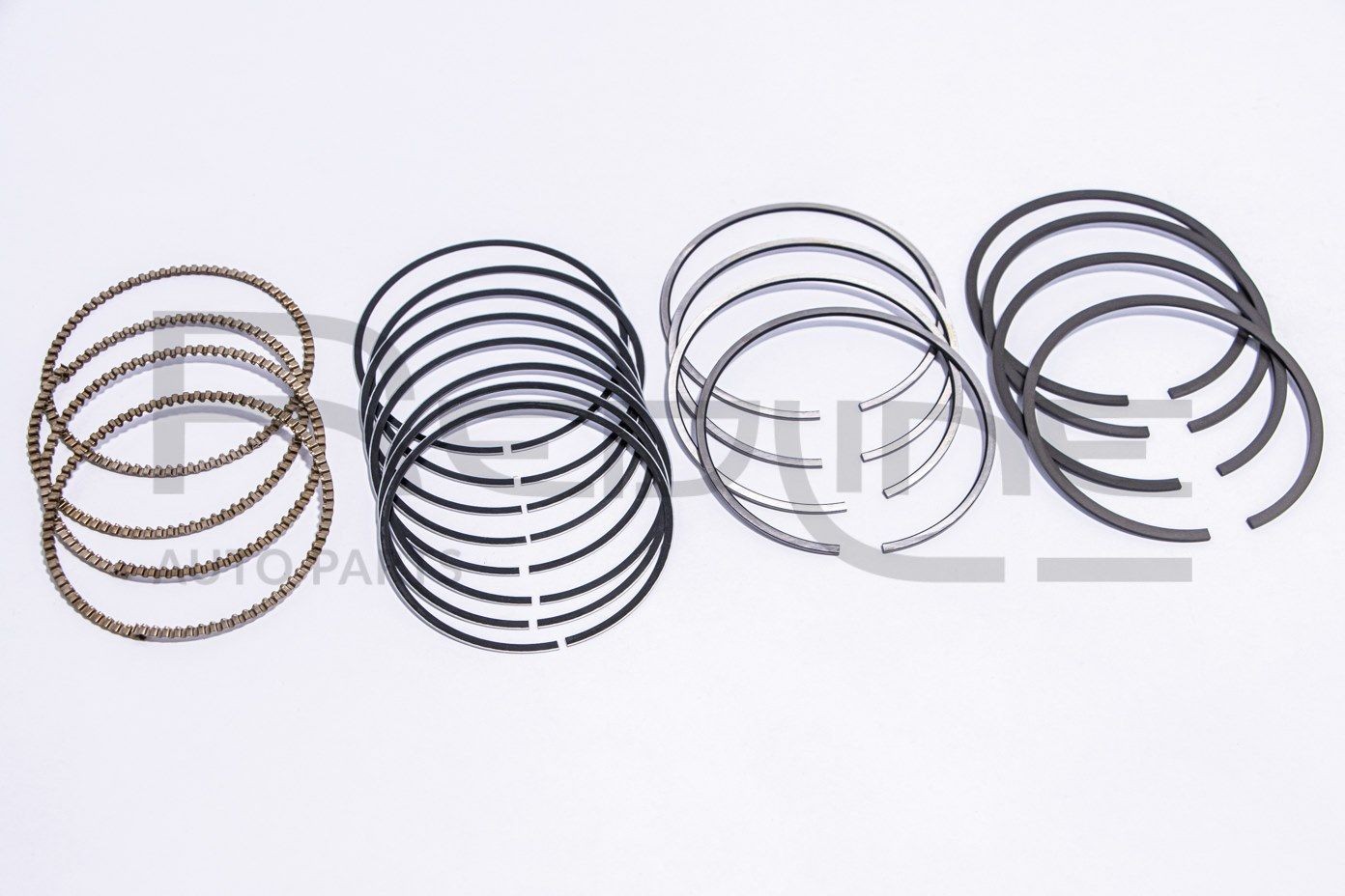 RED-LINE Zuigerveerset 04HY040 RED-LINE 04HY040 Zuigerringen KIA Carens 3 prijs