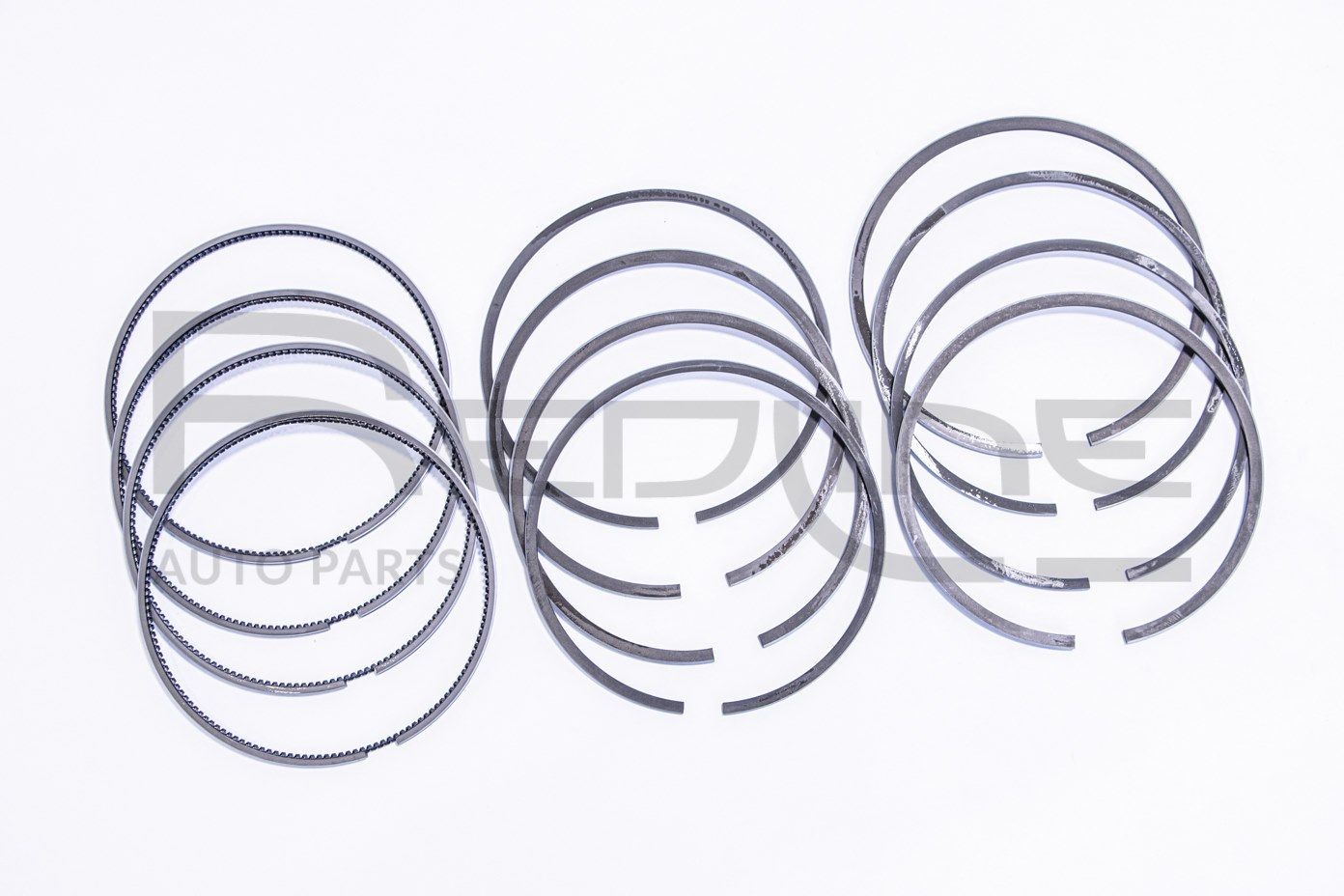 RED-LINE Piston Ring Kit 04KI001 Kia CERATO RED-LINE piston rings 04KI001