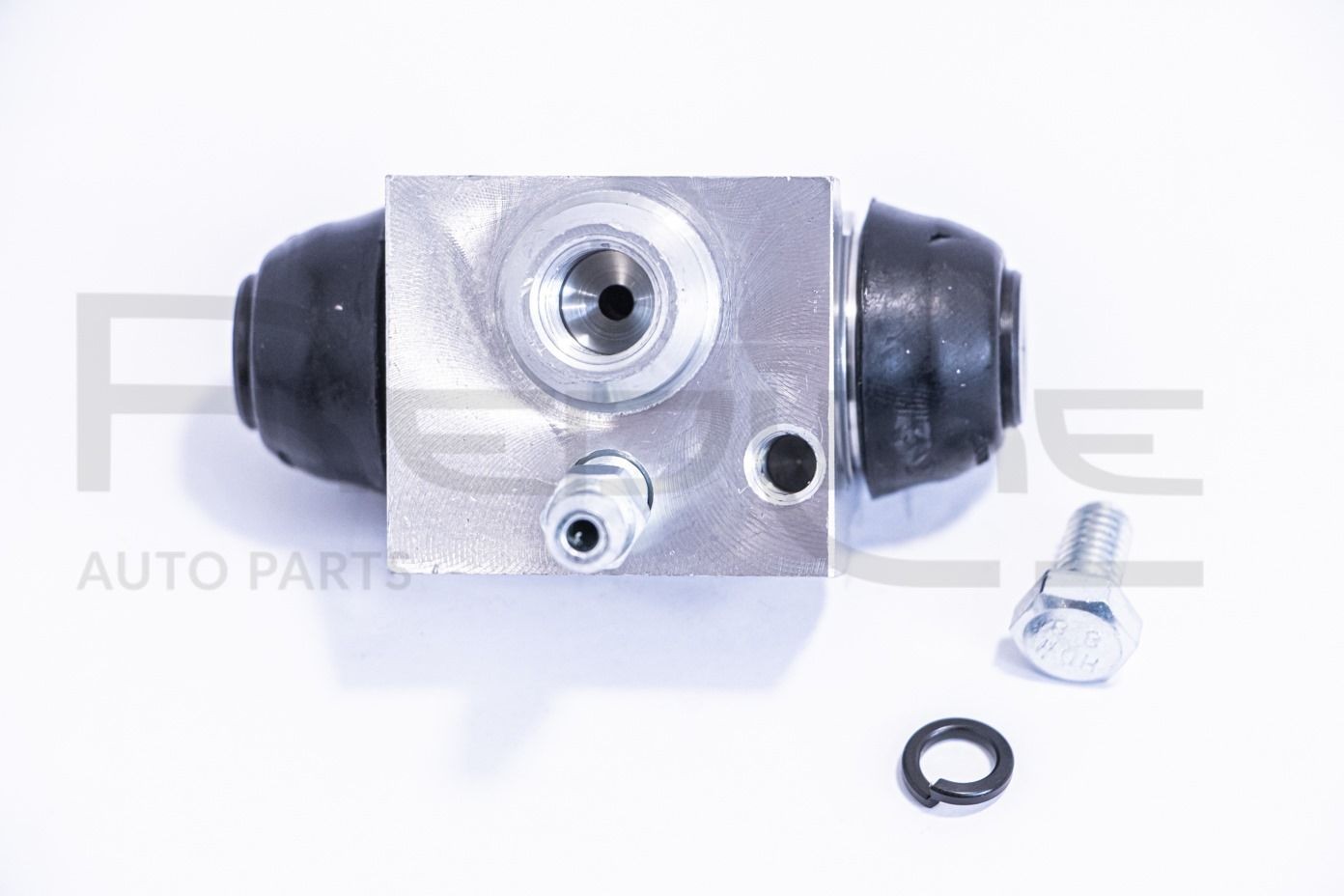 Wielremcilinder RED-LINE 10TO028 RED-LINE 10TO028 Wielremcilinder links + rechts Citroën C1 2011