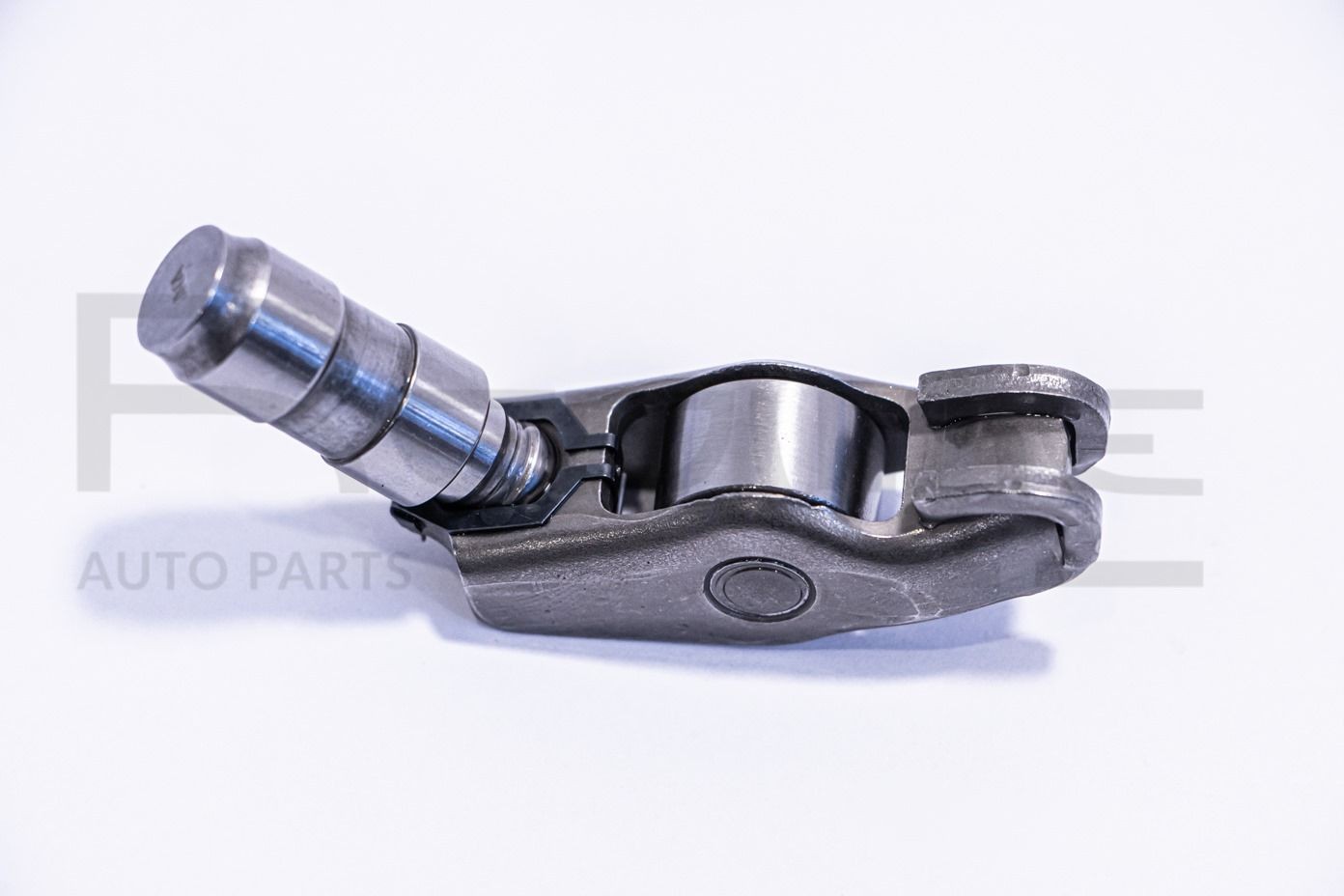 RED-LINE Vahadlo pre riadenie motora 17TA002 Vahadlo ventilu RED-LINE PUNTO 17TA002 lacné