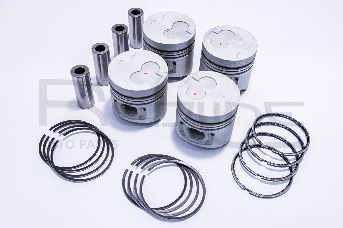 Stempel RED-LINE 20MI000 RED-LINE 20MI000 Motor stempel MITSUBISHI L 200 1999