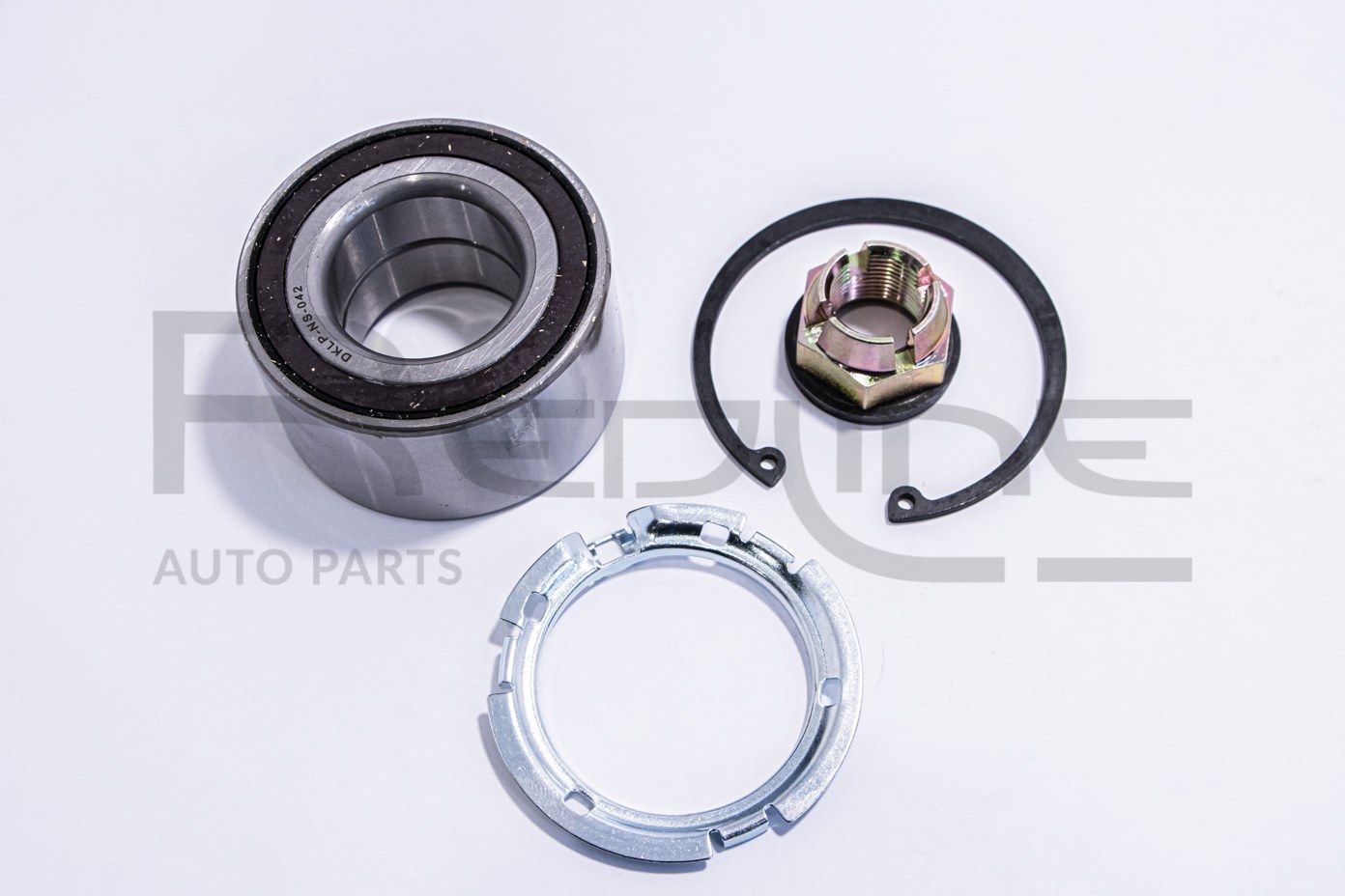 RED-LINE Wiellagerset 24NI016 Nissan JUKE Wielnaaf RED-LINE 24NI016