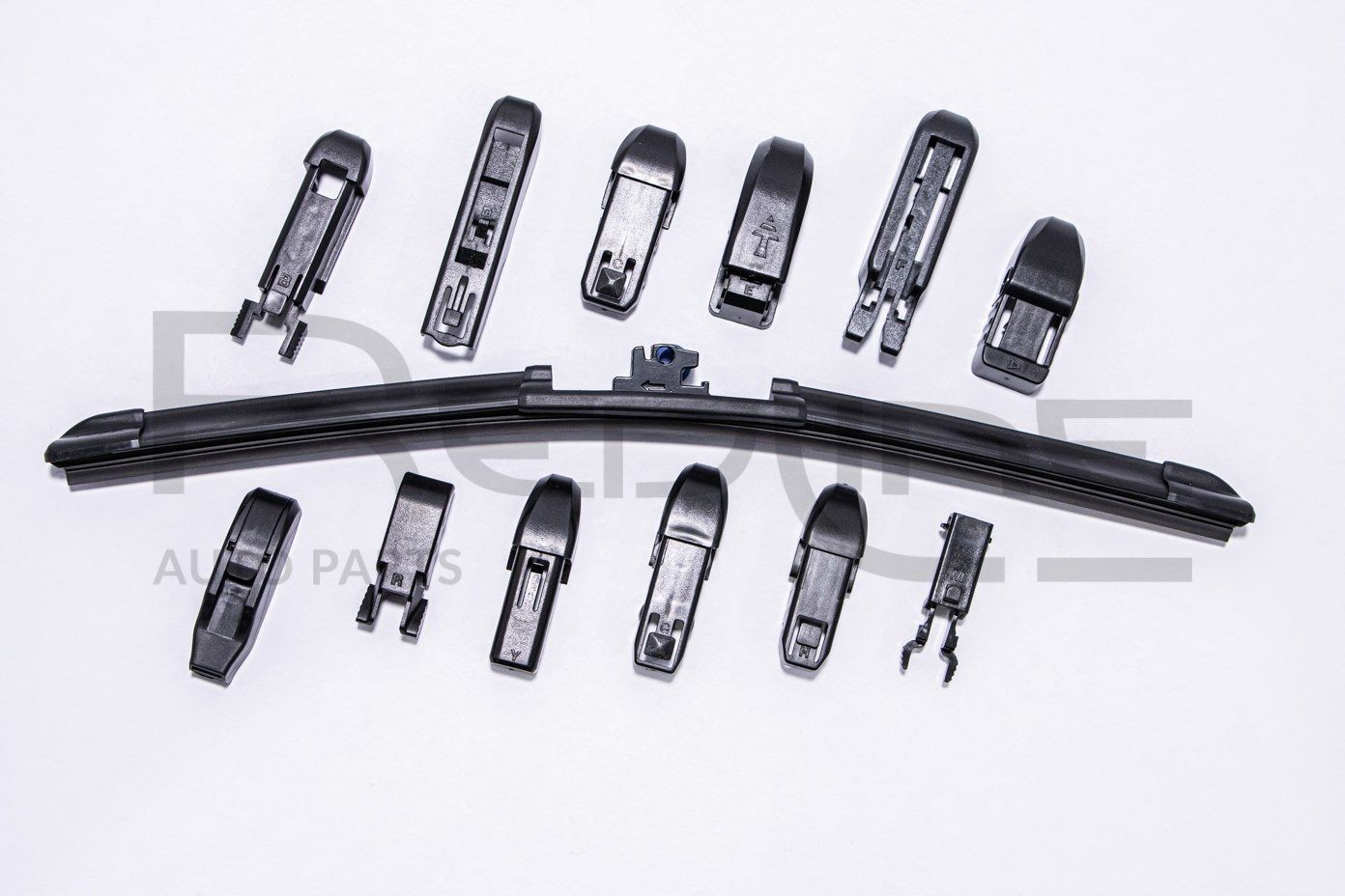 RED-LINE Essuie-glace 42TT425 RED-LINE 42TT425 Jeu de balais d'essuie-glace Toyota Celica RA28 pas cher