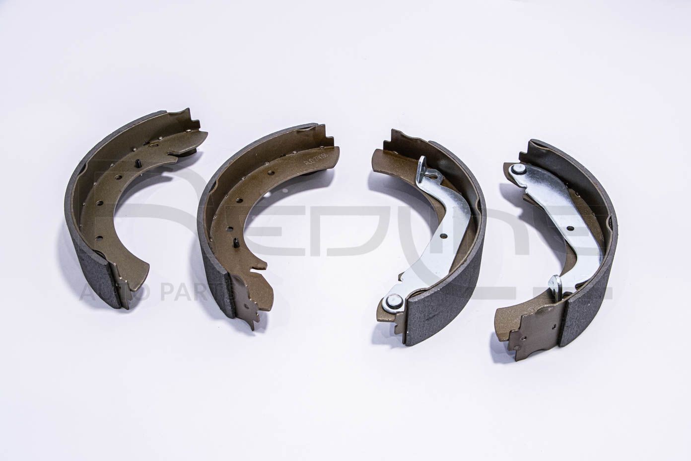 RED-LINE Jeu de mâchoires de frein 47NI002 Jeep WRANGLER Sabot de frein RED-LINE 47NI002