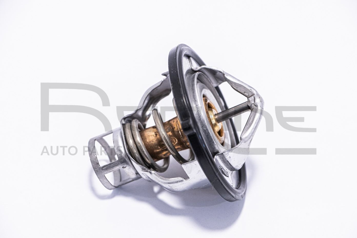 RED-LINE Thermostaat, koelvloeistof 55NI003 RED-LINE 55NI003 Koelwaterthermostaat Nissan Z32 originele prijs