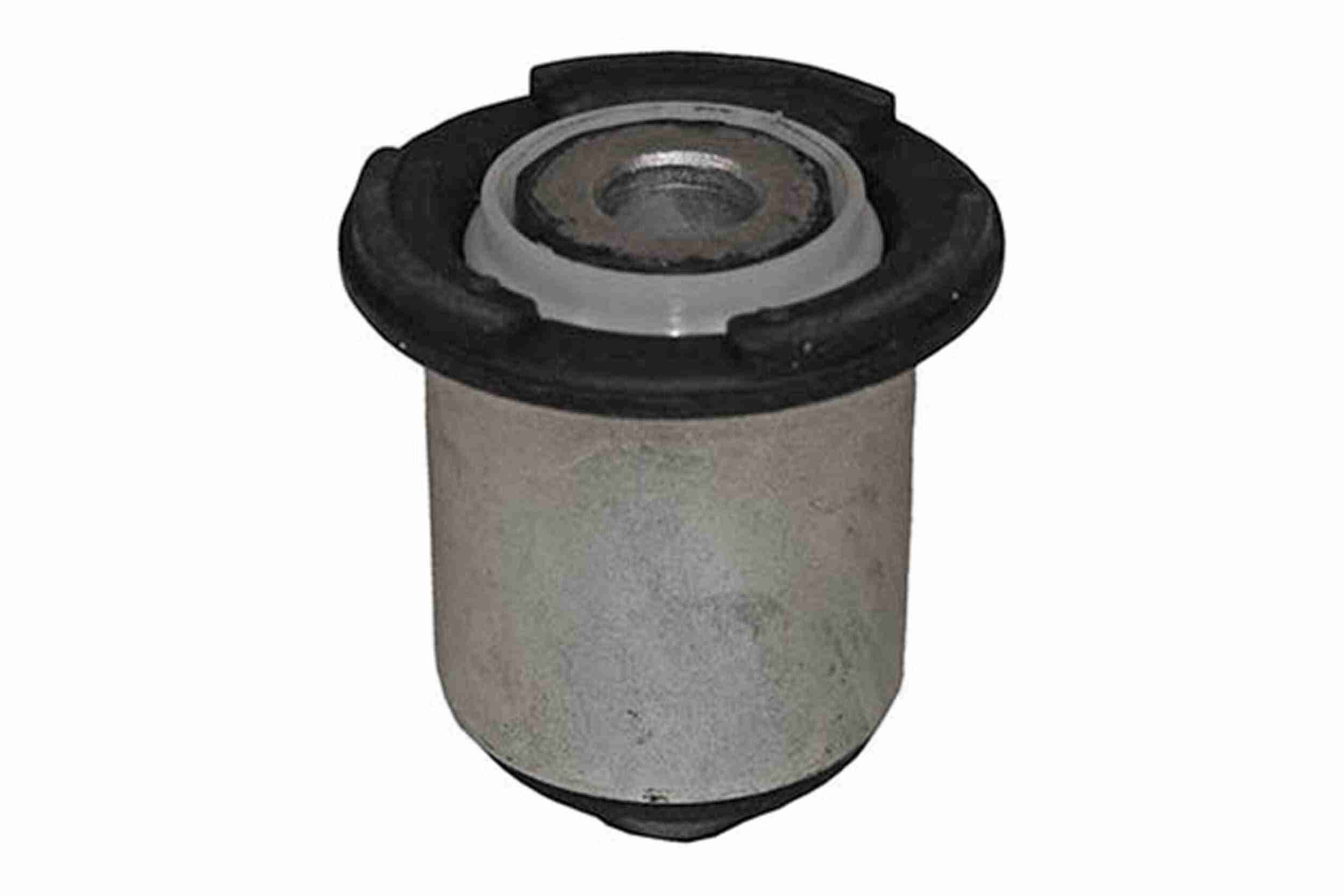 VAICO Axle bush V46-1250 VAICO V46-1250 Axle bush NISSAN Urvan Minibus (E24) 2.7 D 84 hp 1990
