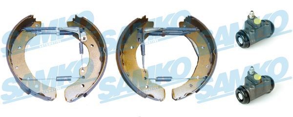 SAMKO Kit freno, Freno a tamburo KEG331 SAMKO KEG331 Kit freno, Freno a tamburo RENAULT Master I Camion pianale/Telaio 2.0 80 CV 1981