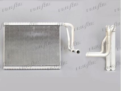 FRIGAIR Fordamper, klimaanlegg 702.30036 Ac fordamper FRIGAIR Dacia DUSTER 702.30036