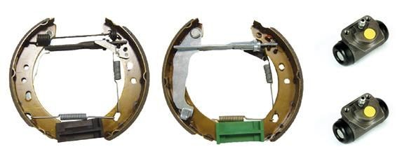 BREMBO Remmenset, trommelrem K 56 009 BREMBO K 56 009 Remschijf, trommelrem Trade Bus originele prijs