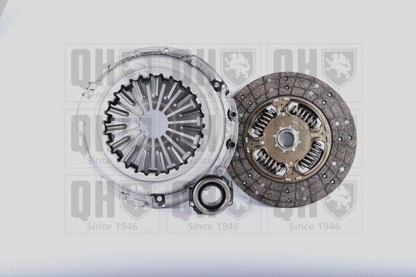 Σετ συμπλέκτη QUINTON HAZELL QKT4770AF QUINTON HAZELL QKT4770AF: Σετ συμπλέκτη Toyota HILUX Pick-up 2008
