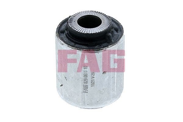 Suspensão, braço oscilante FAG 829 0611 10 FAG 829 0611 10 Casquilhos suspensão PEUGEOT 308 2024
