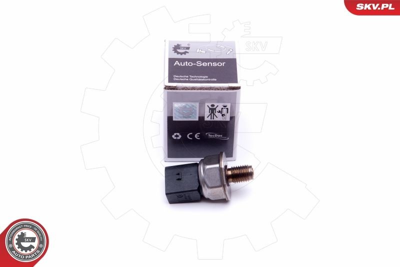 ESEN SKV Sensor, brændstoftryk 17SKV592 ESEN SKV 17SKV592 Defender SUV (L663) Sensor brændstoftryk pris