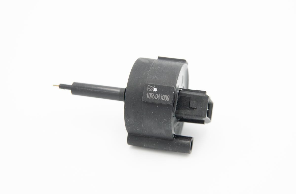 IVECO Veeandur, toitesüsteem 42540203 IVECO 42540203 Veeandur, toitesüsteem Mercedes W211 originaal hind